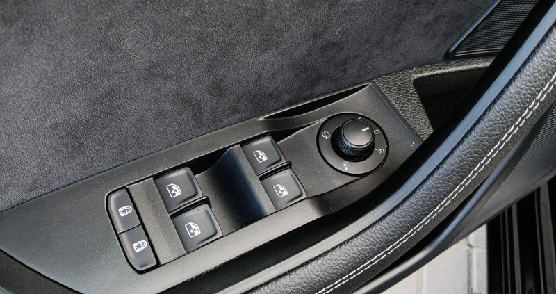 Skoda Superb cena 157900 przebieg: 66168, rok produkcji 2020 z Bukowno małe 781